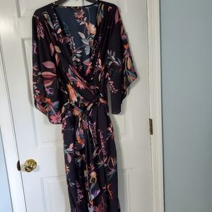 Gorgeous City Chic floral maxi dress L/20 NWOT